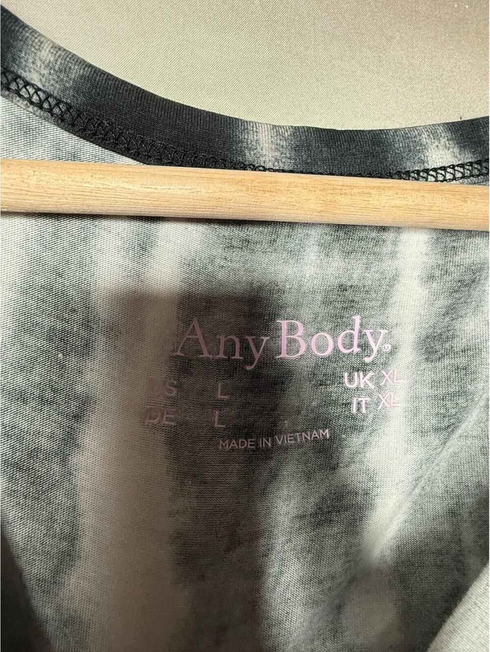 Anybody Regular Cozy Knit Printed Short Sleeve Tee & Jogger Set Black, Large - Picture 11 of 11